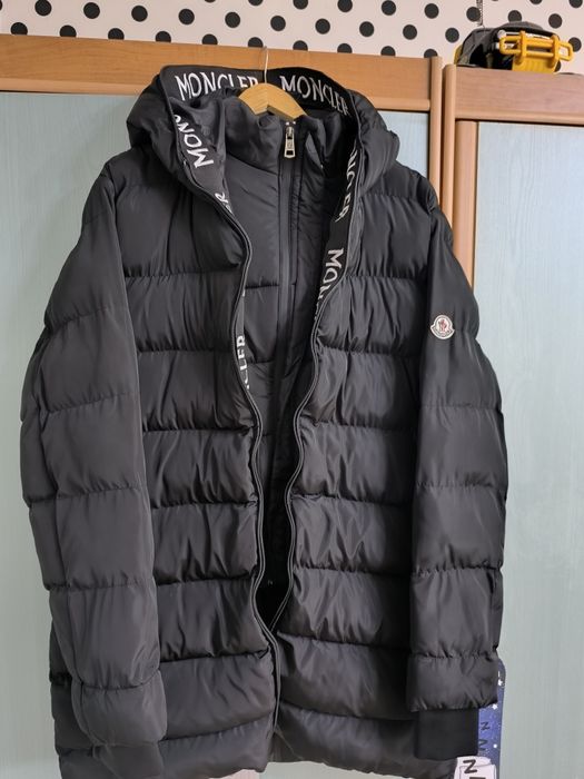 Мъжка зимна шуба Moncler