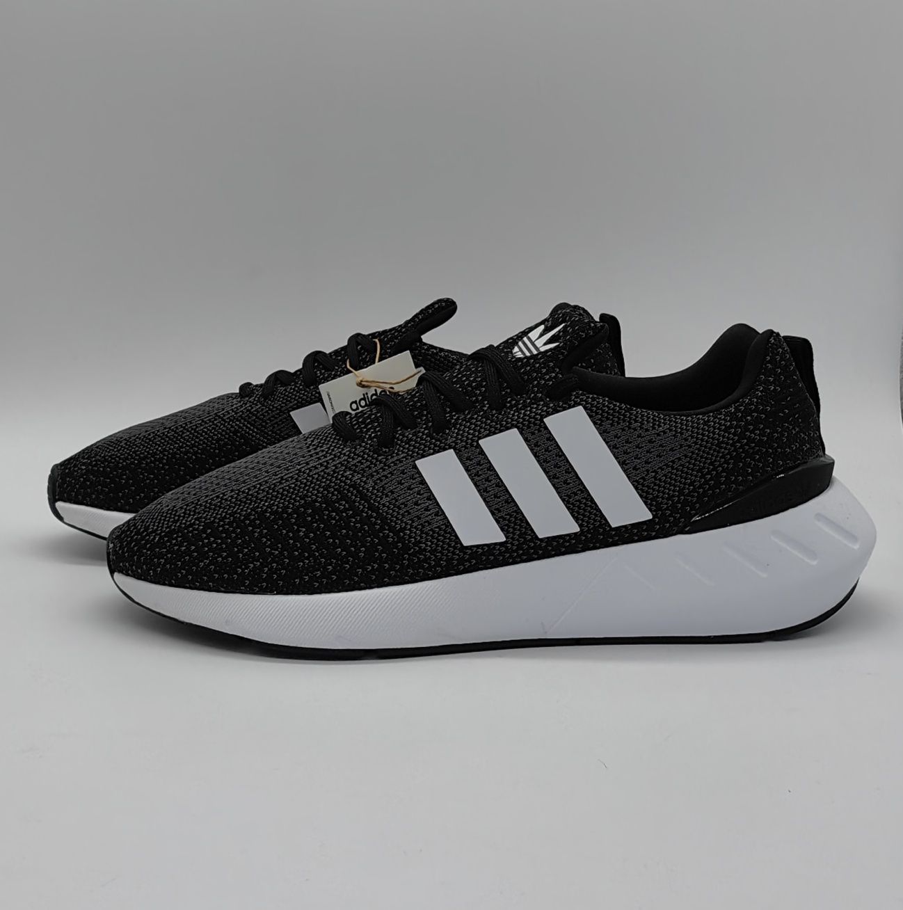 Adidas Swift Run 22