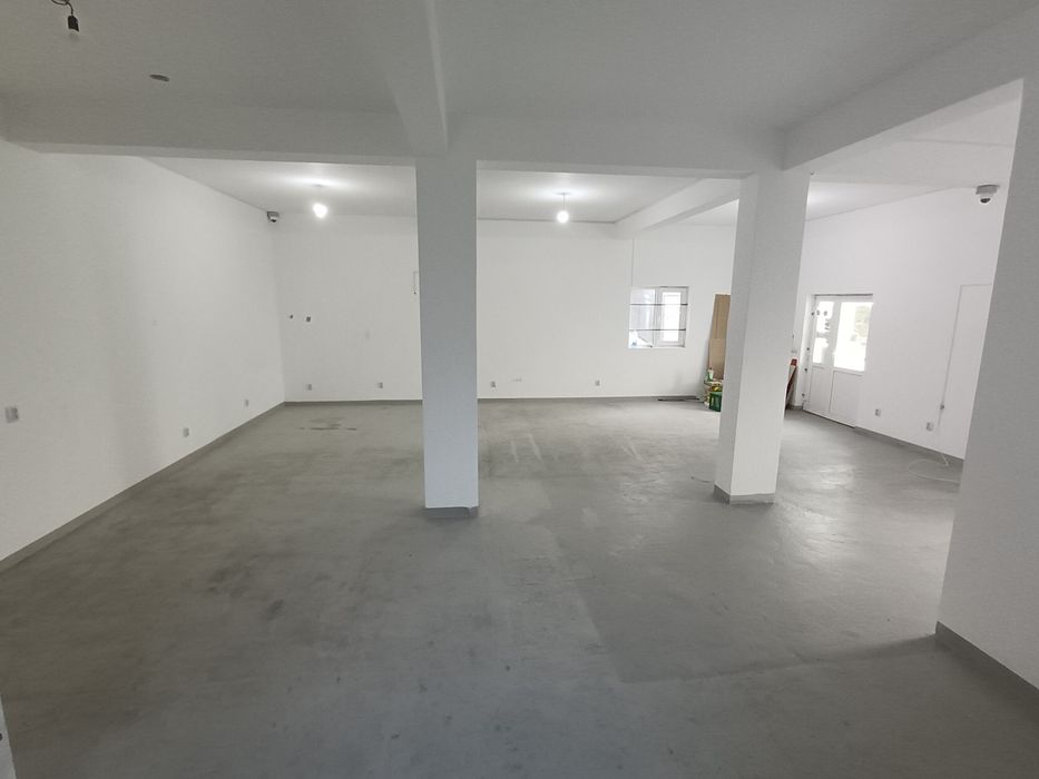 Spatiu de inchiriat 90m