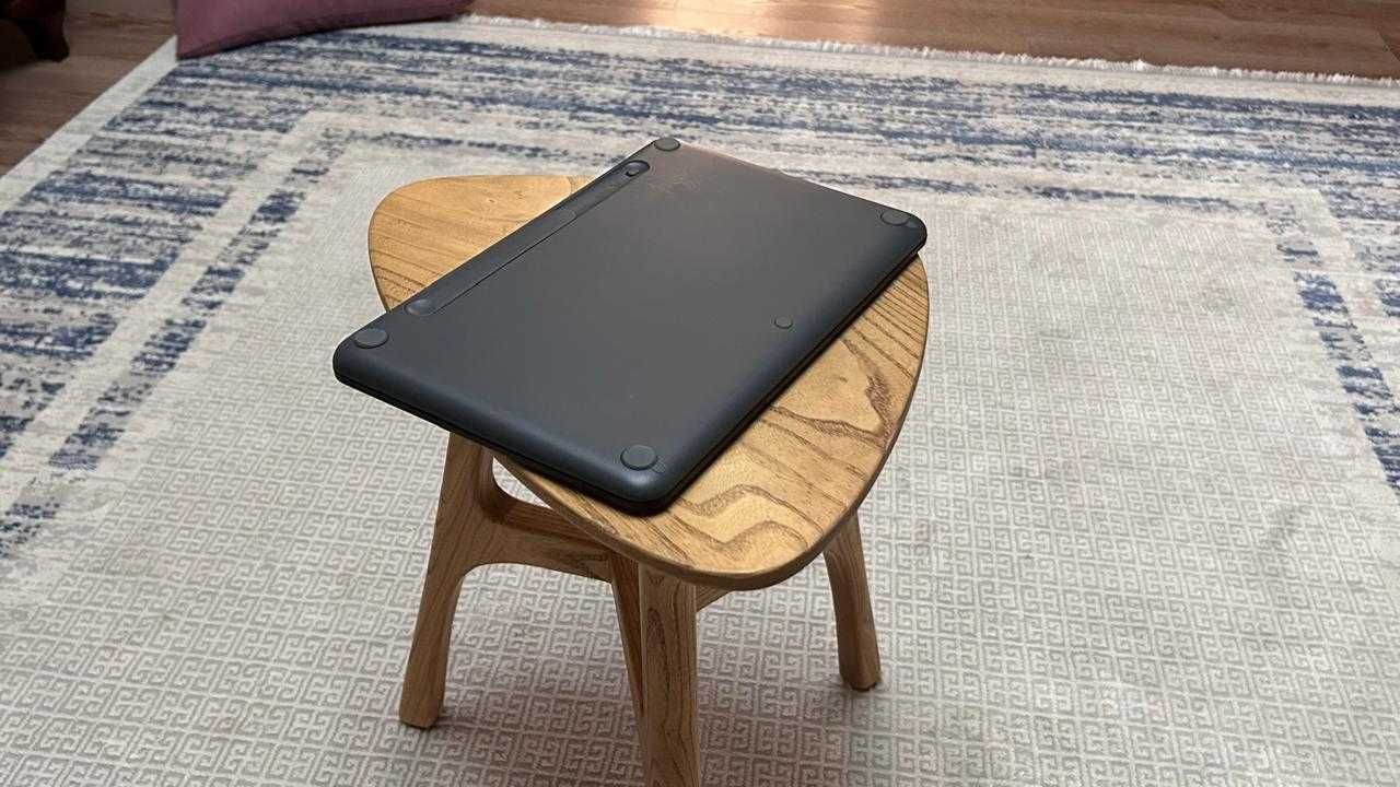 Клавиатура Logitech multi device K489