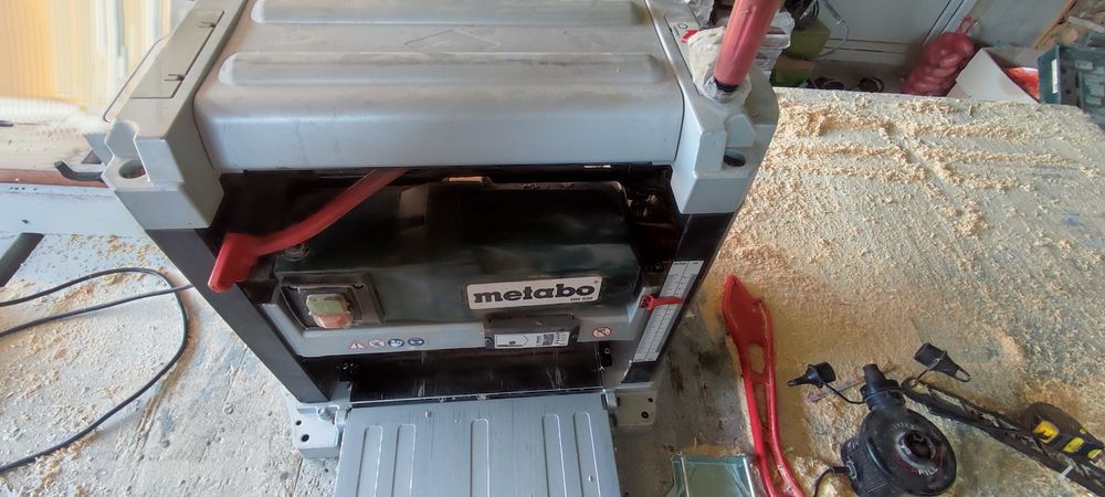 Vand ax  Metabo DH330