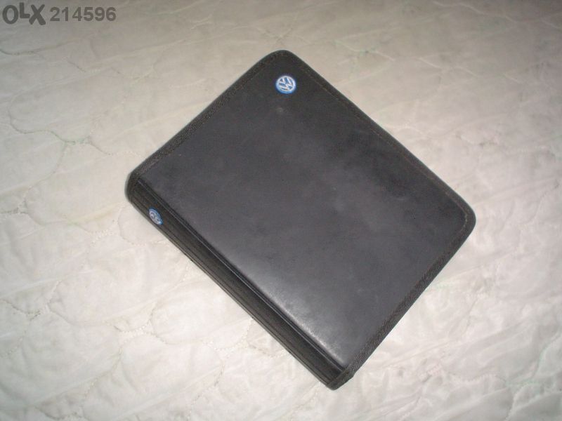 сервизни авто книжки и части за стар Мерцедес...