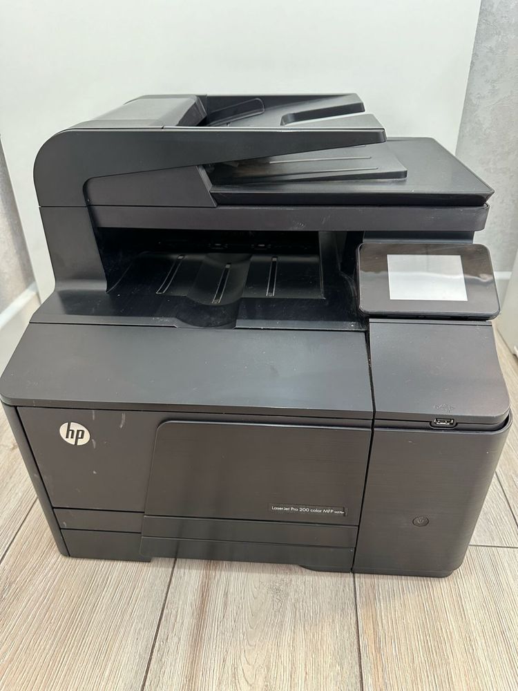 Продаю отличный цветной МФУ, HP Laserjet 200 color MFP M276n,