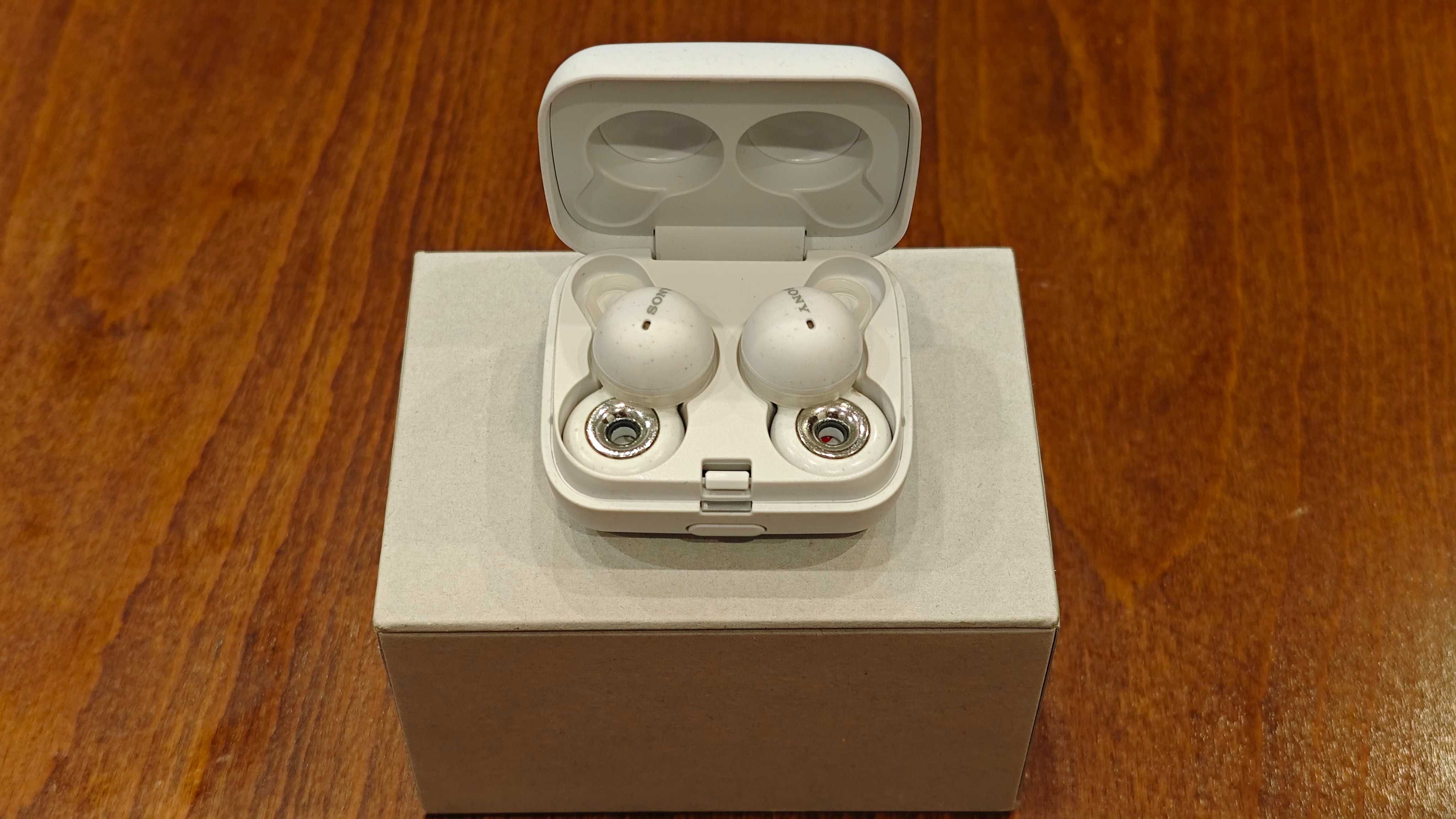 НОВИ - True wireless слушалки SONY LINKBUDS (2 години гаранция)