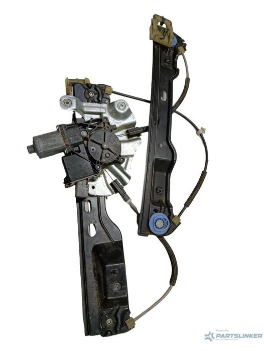 Măcara geam termopan  dreapta fata SKODA SUPERB 3T4 2008 - 2015