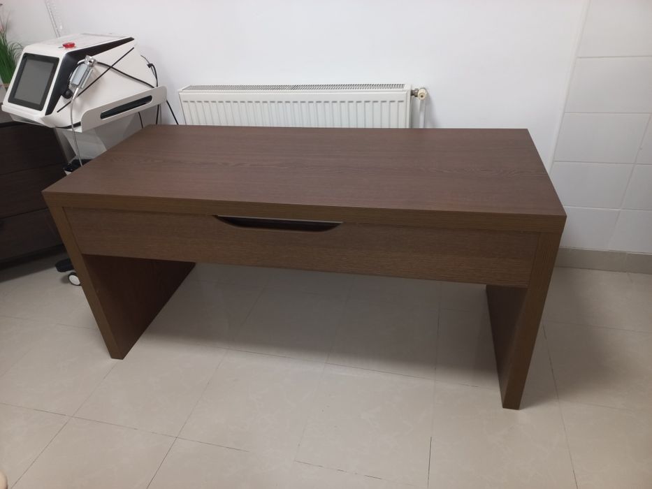 Birou birou + 2 scaune cadou