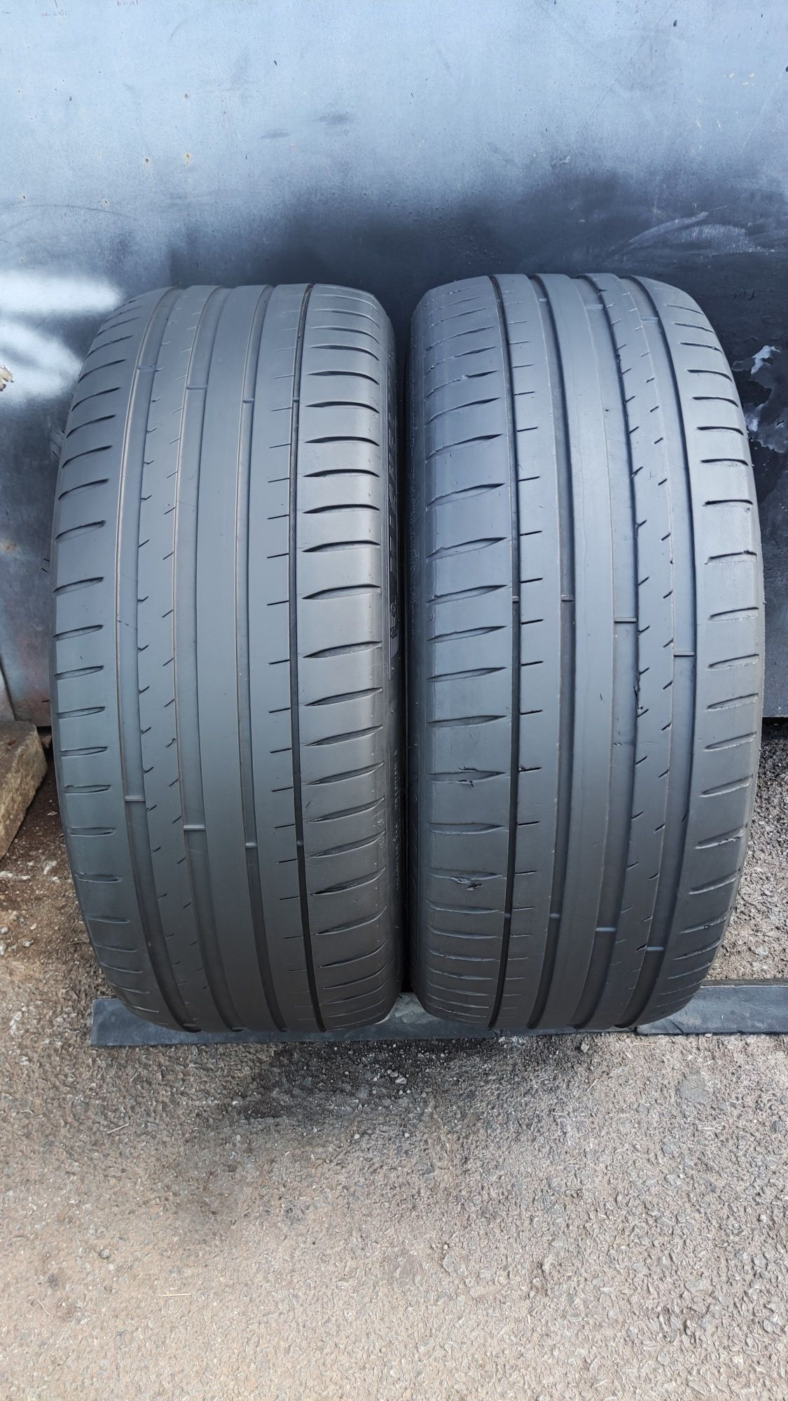 2бр. летни гуми 225/45/18 Michelin Pilot Sport 4, ZP,  runflat 
дот22
