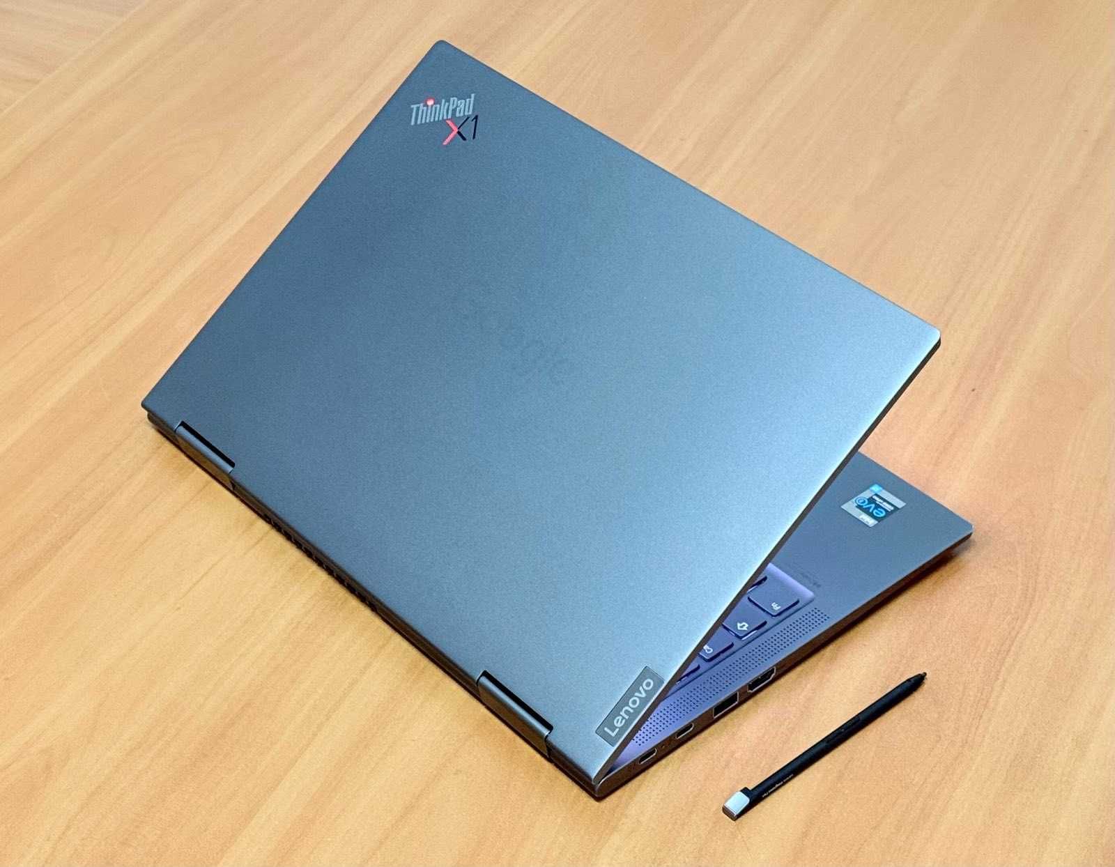 CORE I7-1185g7/16GB/256GB SSD/Lenovo X1 YOGA 2 in 1/4k Touch 100% sRGB
