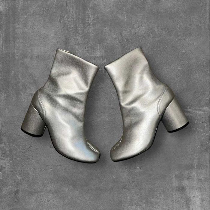 Maison Margiela tabi boots
