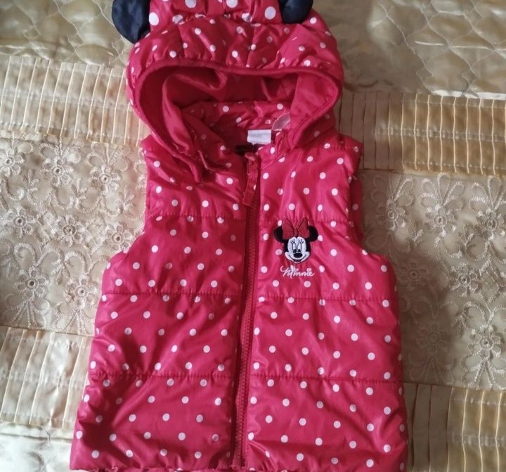 Vesta h&M mărimea 74