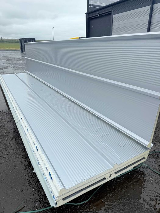 49 Ron, vindem panouri Sandwich cu grosime de 1,2,3,4 si 6 cm