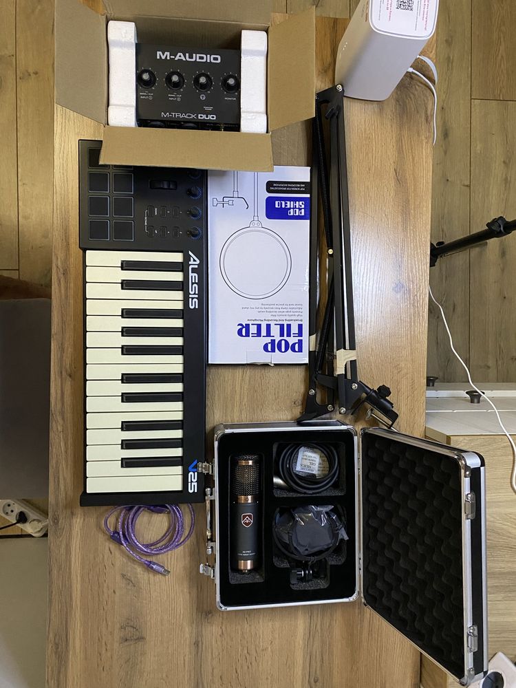 Микрофон/Midi/audiocard