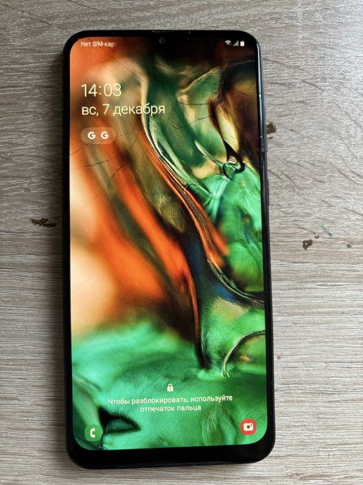 Продам телефон Самсунг А30