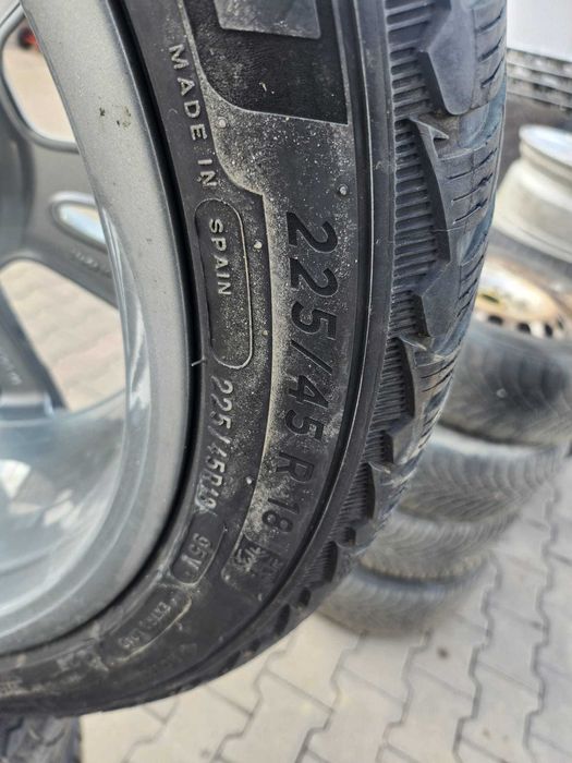 Jante Mercedes C Class W205 Anvelope iarna Michelin 245 40 18