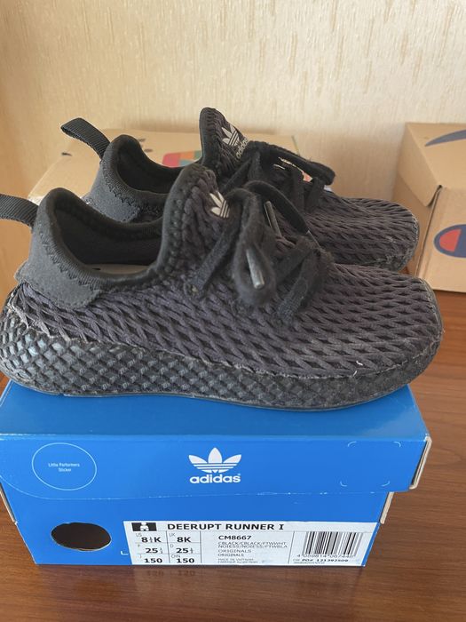 Маратонки  25р-р