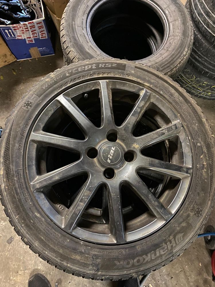 jante cu anvelope iarna 195 55 16 hankook