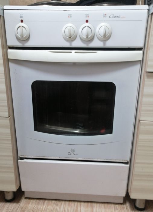 Продам электроплиту