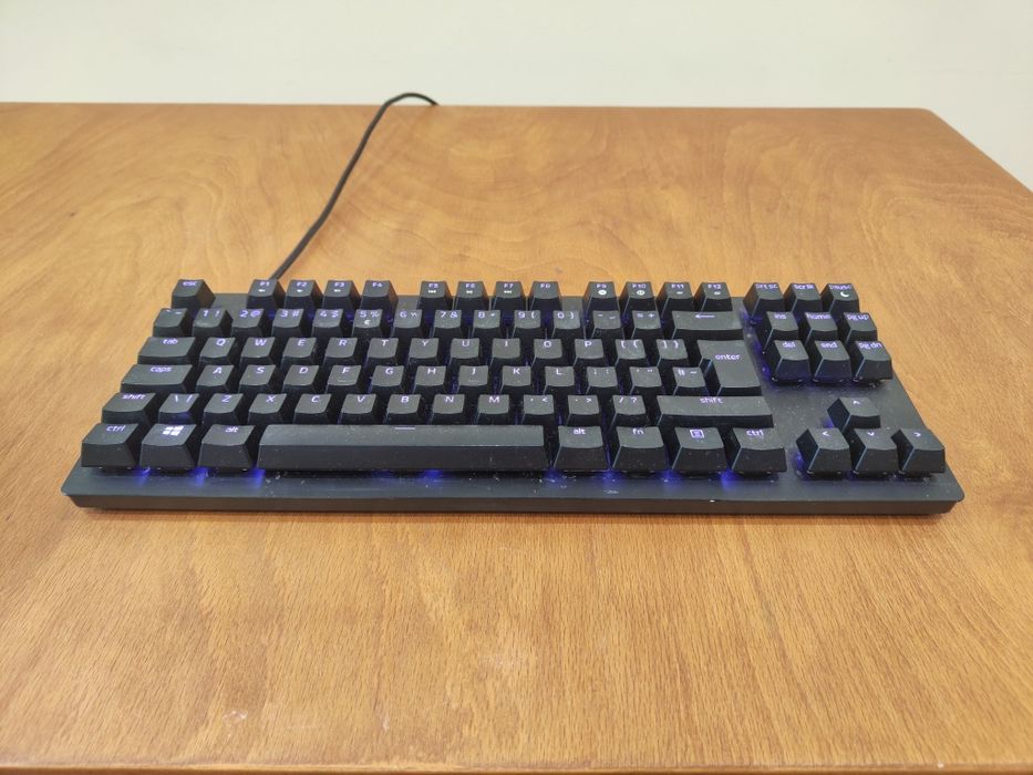 Razer Huntsman tournament edition механична клавиатура