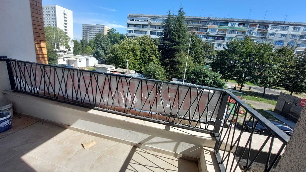 Продава се Тристаен апартамент в Бургас, Славейков - 115 кв.м за 1162 €/кв.м - Снимка #4