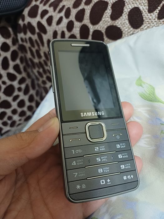 Samsung G  S5610