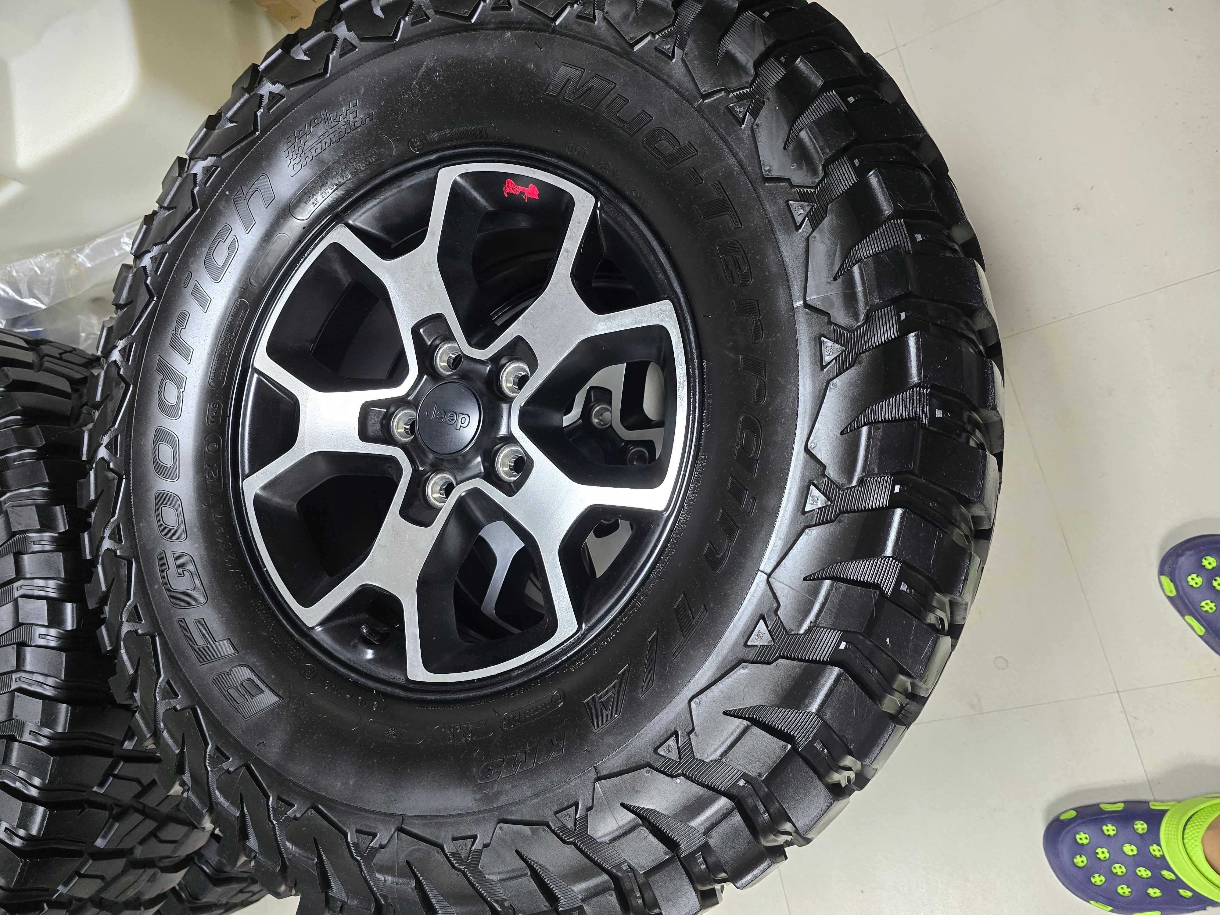 Roti NOI R17 Originale Jeep Wrangler Rubicon 2021, 35/12.5 R17