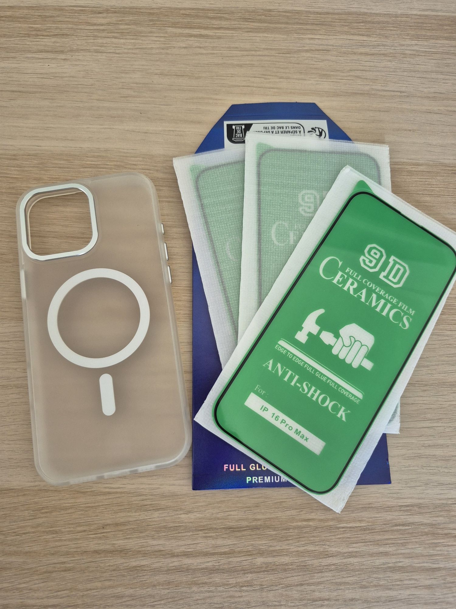 Husă Magsafe iPhone 16 Pro Max slim policarbonat + 3 folii ecran