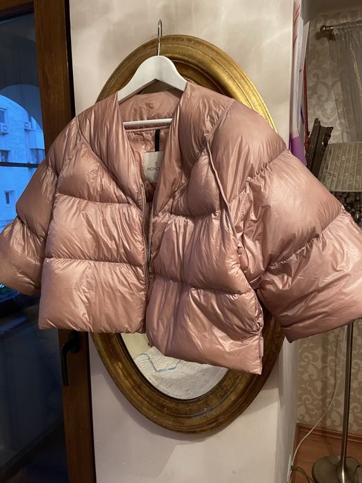 Jacheta Moncler originală superba mărimea  L