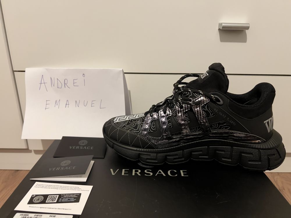 Sneakers Versace Trigreca, negru argintiu unisex mărimea 43