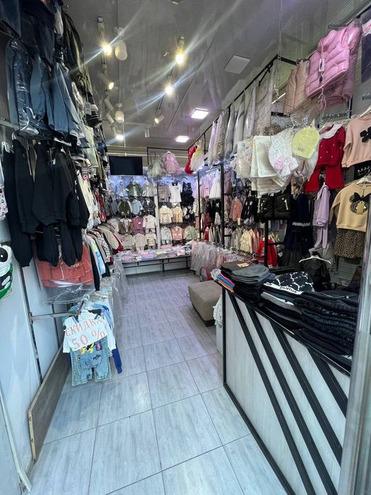 Магазин Юкари сотилади