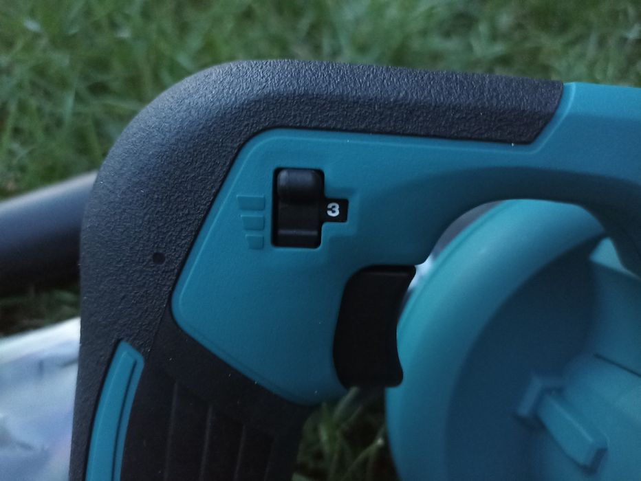 DUB186CorpSuflantaFrunze,3viteze, nou, originala(Makita).