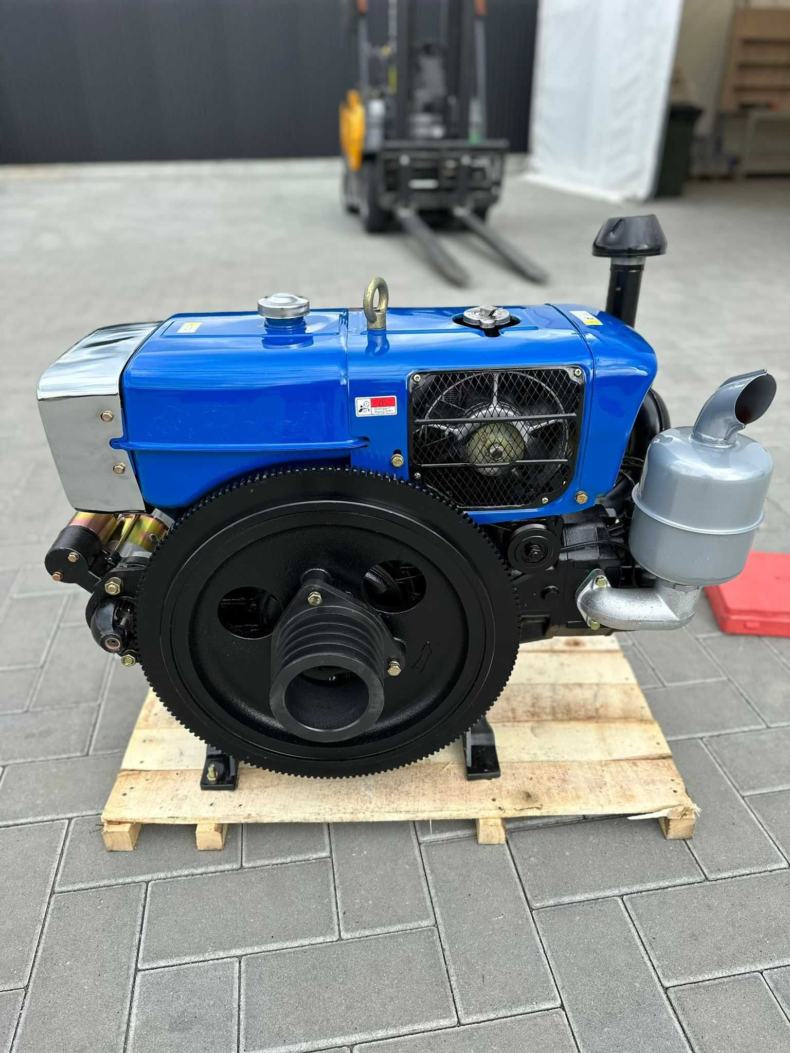 Motor 15 cp diesel se potriveste HEBEI ZUBR KENTAVR KONIG