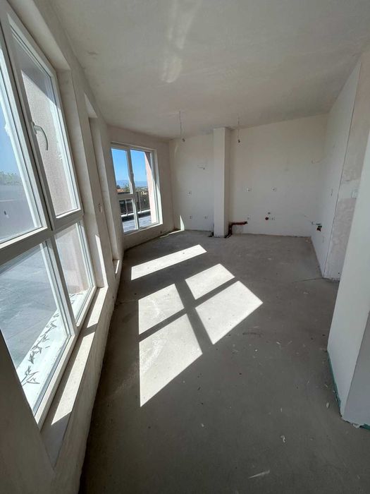 Продава се Двустаен апартамент в Пловдив, Остромила - 97 кв.м за 1263 €/кв.м - Снимка #3