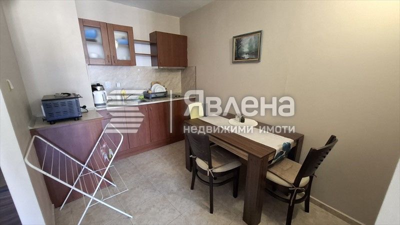 Продава се Двустаен апартамент в к.к. Слънчев бряг - 62 кв.м за 1017 €/кв.м - Снимка #2