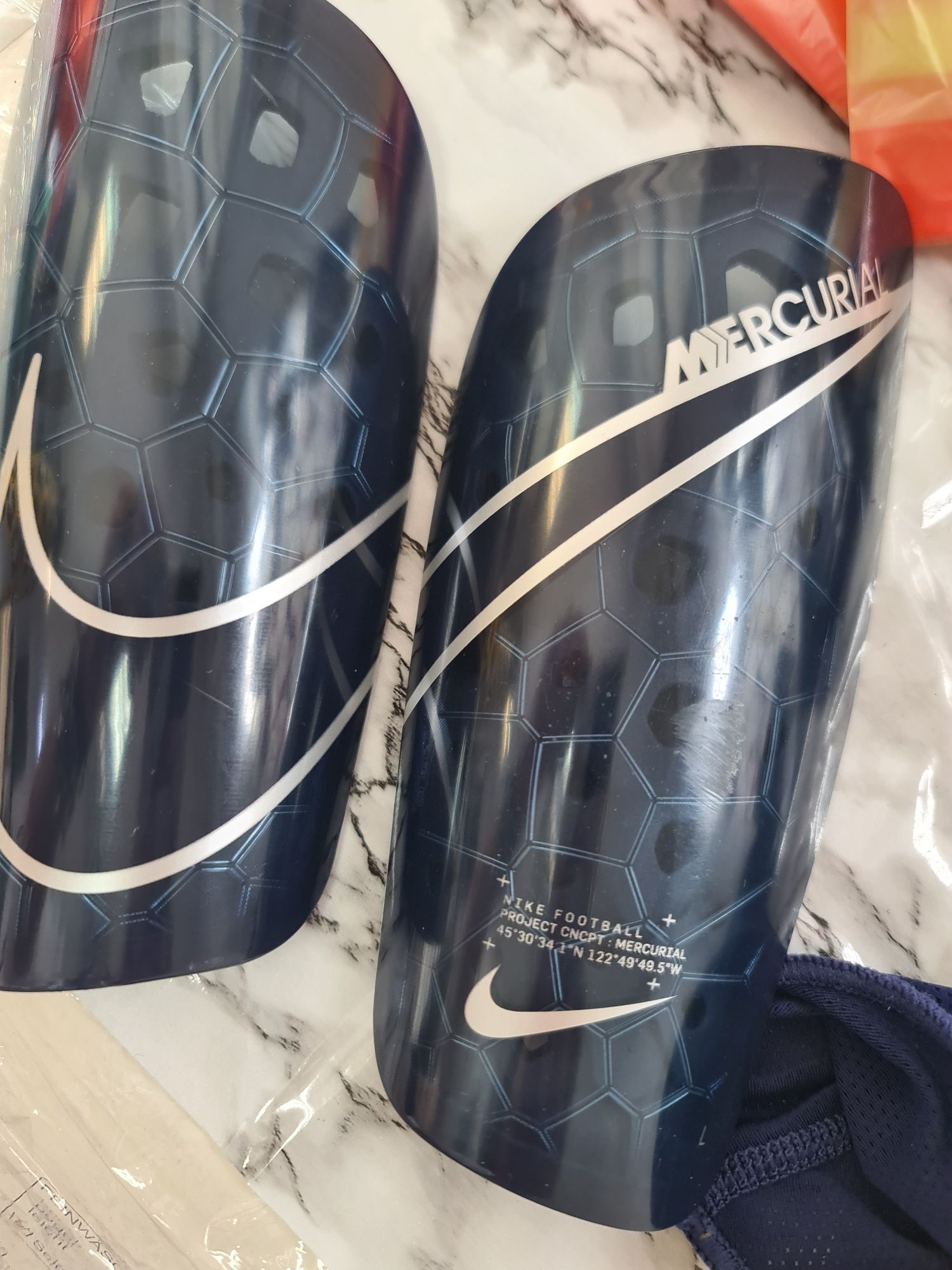 Nike Mercurial футболни кори