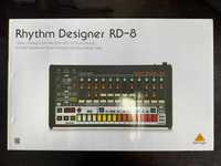 Behringer RD-8 Drum Machine / Sequencer (clona TR-808)