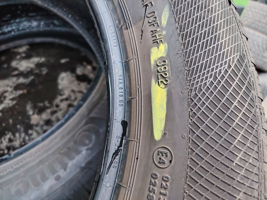 Anvelope MS iarna 235 60 18 continental 2022 7mm