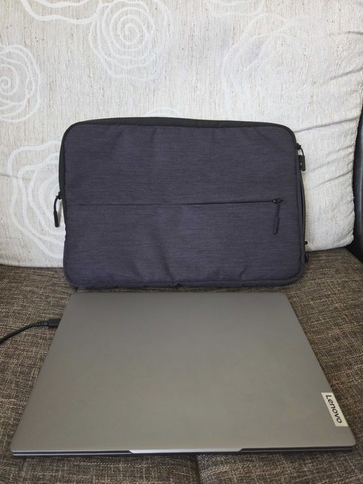 Lenovo IdeaPad Pro 5 - 14 inch OLED 32GB RAM - In Garantie