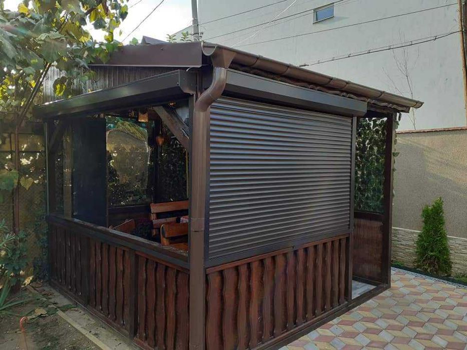 RULOURI Aluminiu si Usi de garaj rezidentiale SECTIONALE