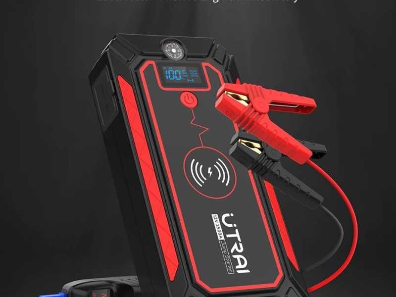 Мощен многофункционален Jump starter UTRAI 2500A