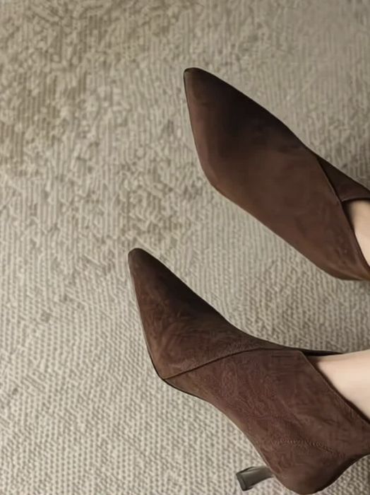 Обувь  женская казачки