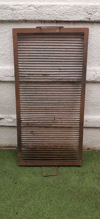 vand   gratar  1000 x520  mm  pret  250