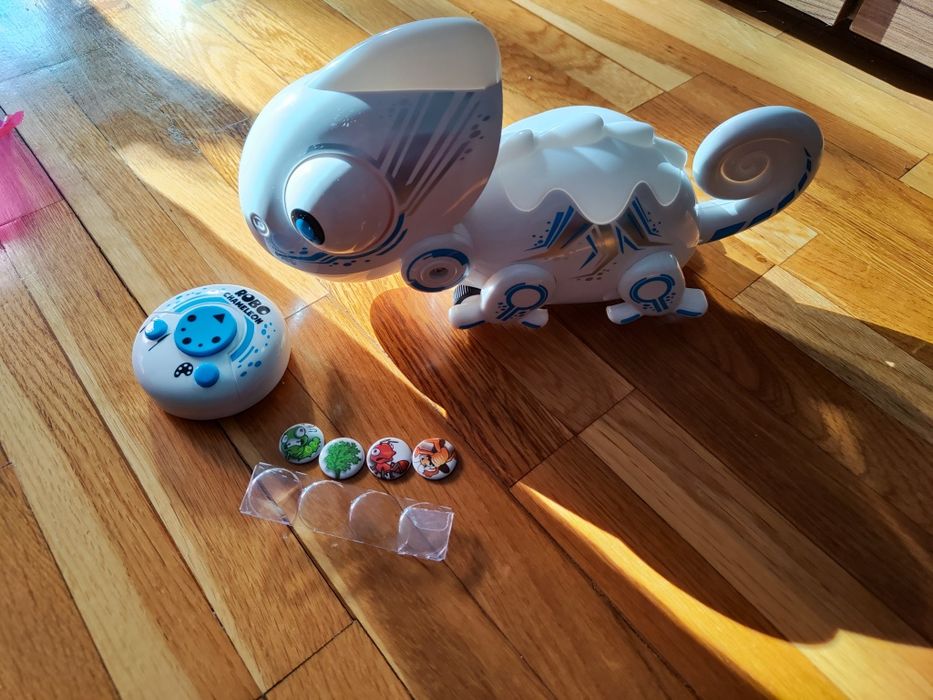 Silverlit Robo Chameleon детска играчка с дистанционно