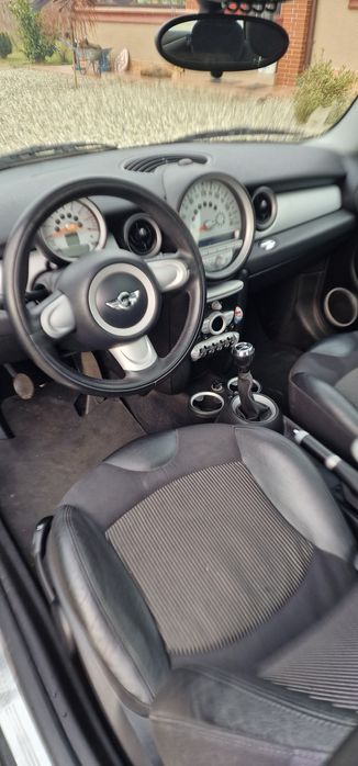 Mini Cooper ( nu Mini One )