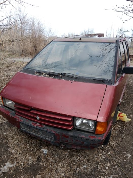 Продам машину Рено Эспейс 1 на запчасти