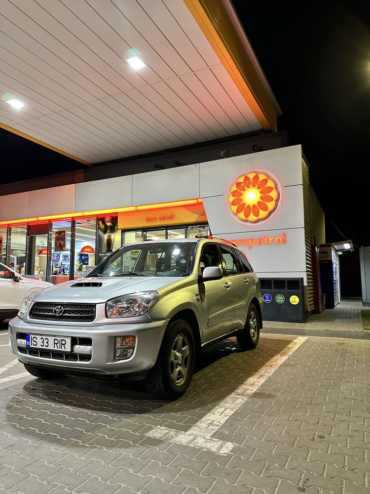 Toyota RAV 4 (nu vitara, jimny, patrol, land cruiser)