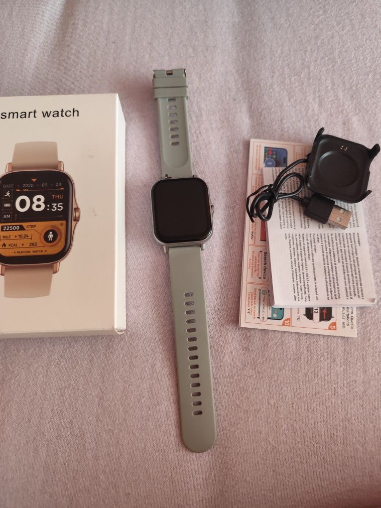 Продавам Smart watch