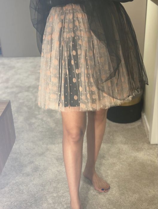 Fustă tulle cu buline, purtată o dată