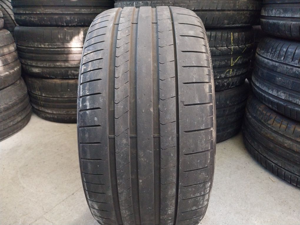 1XAnvelopa second vară 275 35 R19 Pirelli