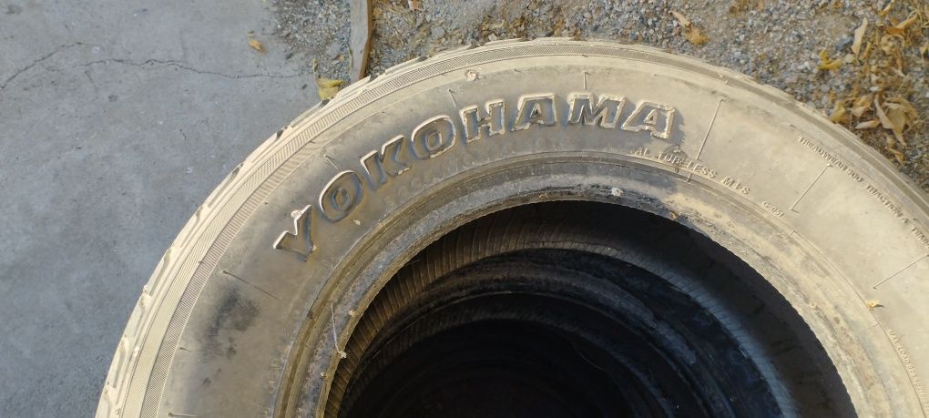 Продам Шины б/у YOKOHAMA