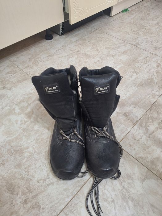 Берцы новые зимние